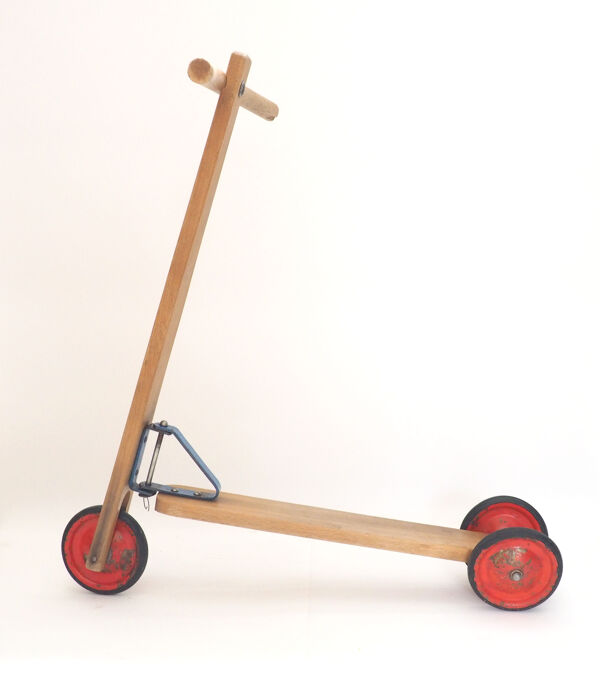 Trottinette ancienne