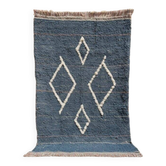 Traditional handmade Berber rug, size 140 x 260 cm