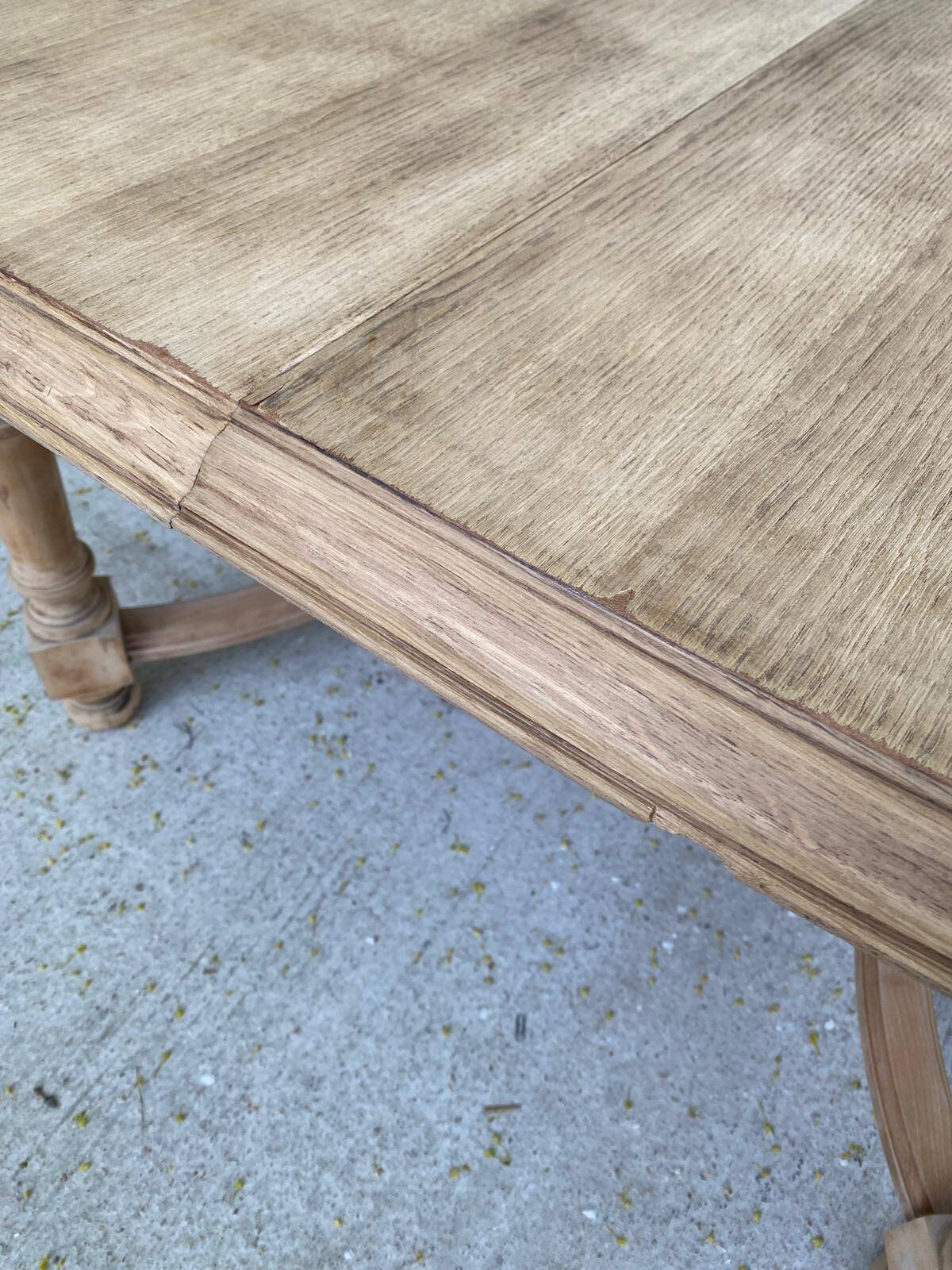 Table de ferme ronde ovale extensible rénovée en bois brut 210cm
