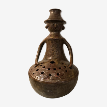 Ceramic flower pique vase