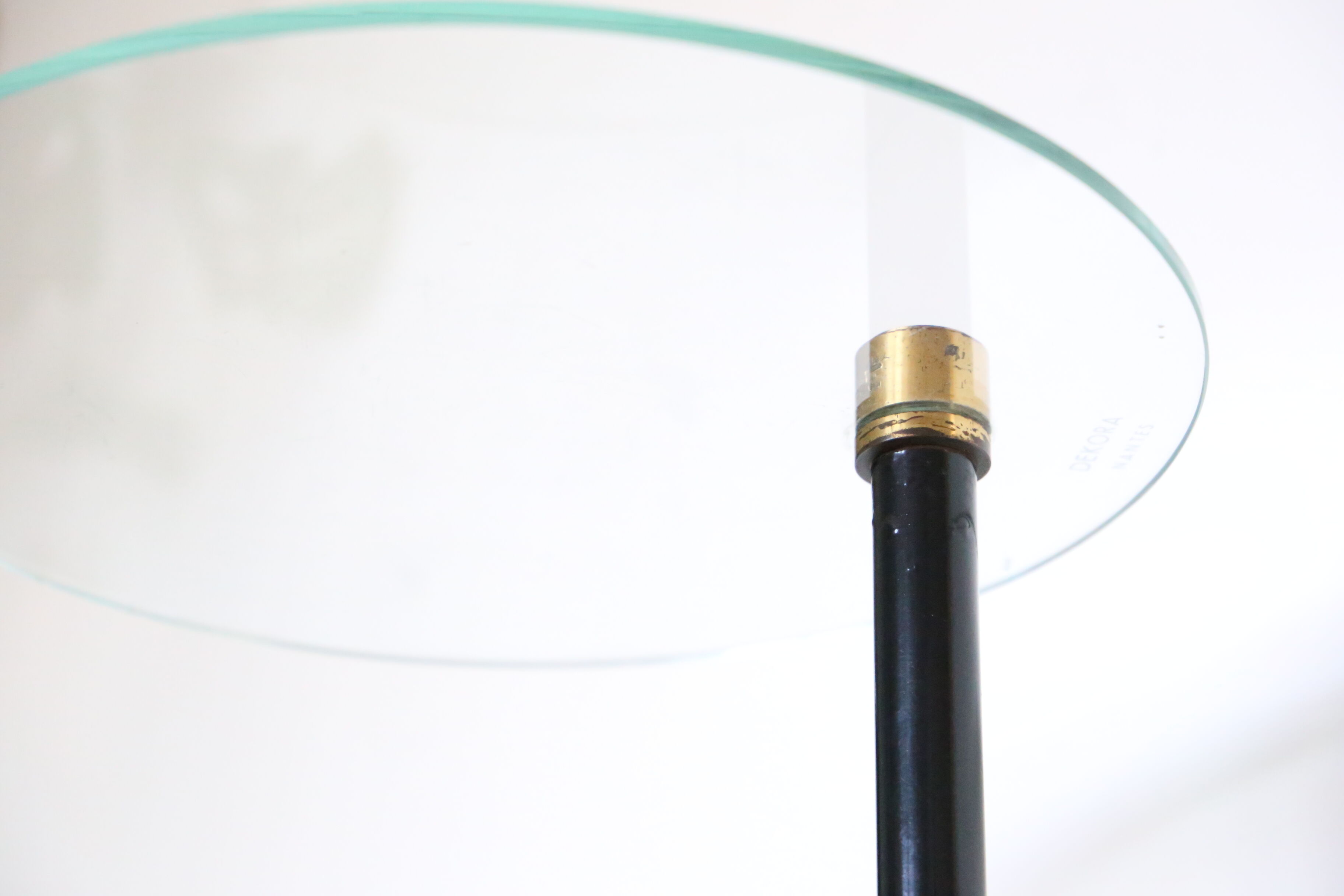 Glass coffee table, display, Dakora Nantes, 1950