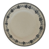 Plate from the H. Boulenger & Cie Choisy-le-Roi Parmentier model