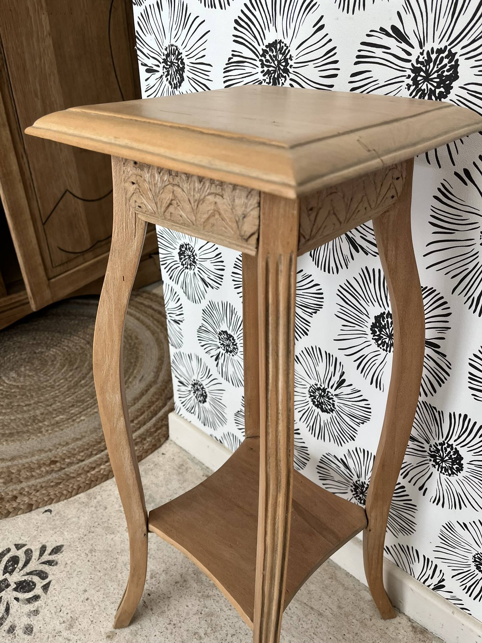 Agatha plant stand in solid light carved wood