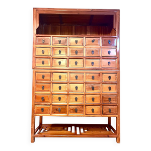 Meuble à pharmacie -