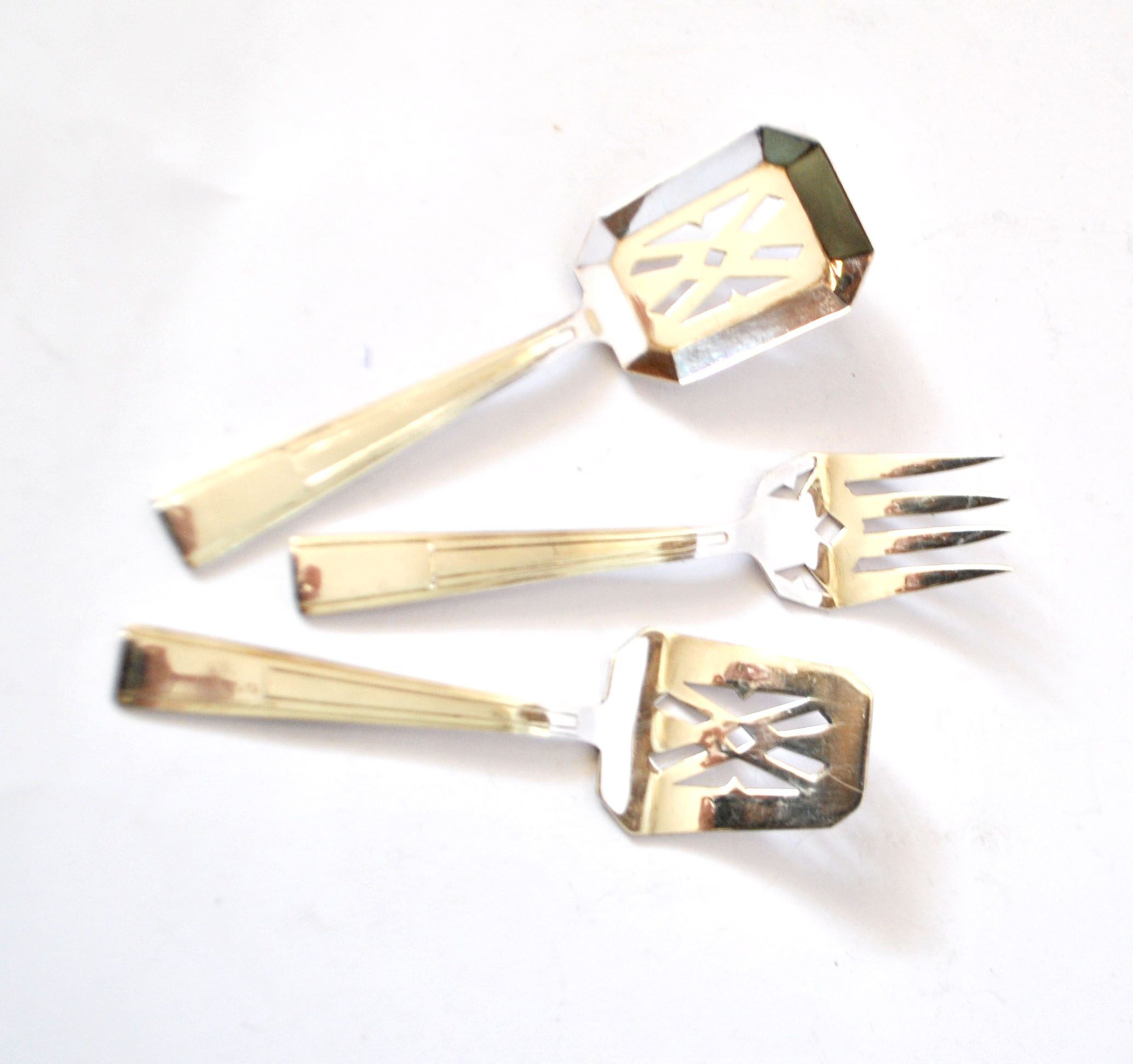 Set of 3 modernist 1950s dessert cutlery in silver by RENEKA.
