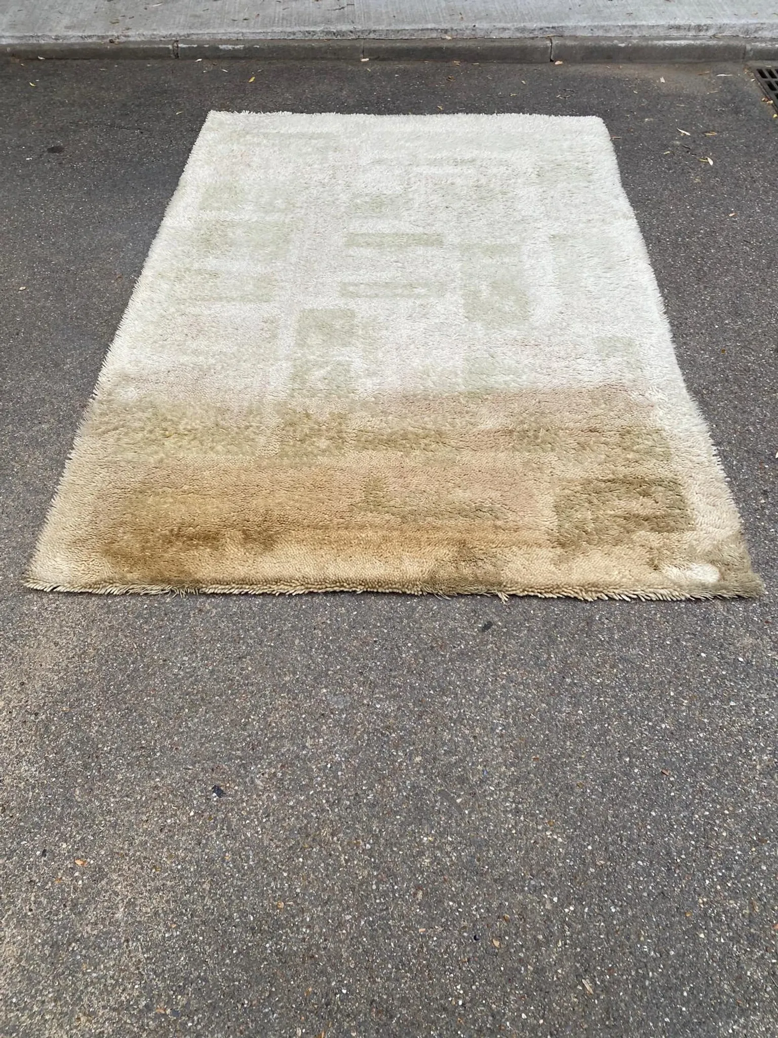 Mid-century scandinavian rug ege berber stratos denmark (183x275) 1970