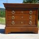 Commode 4 tiroirs, jolies poignées dorées