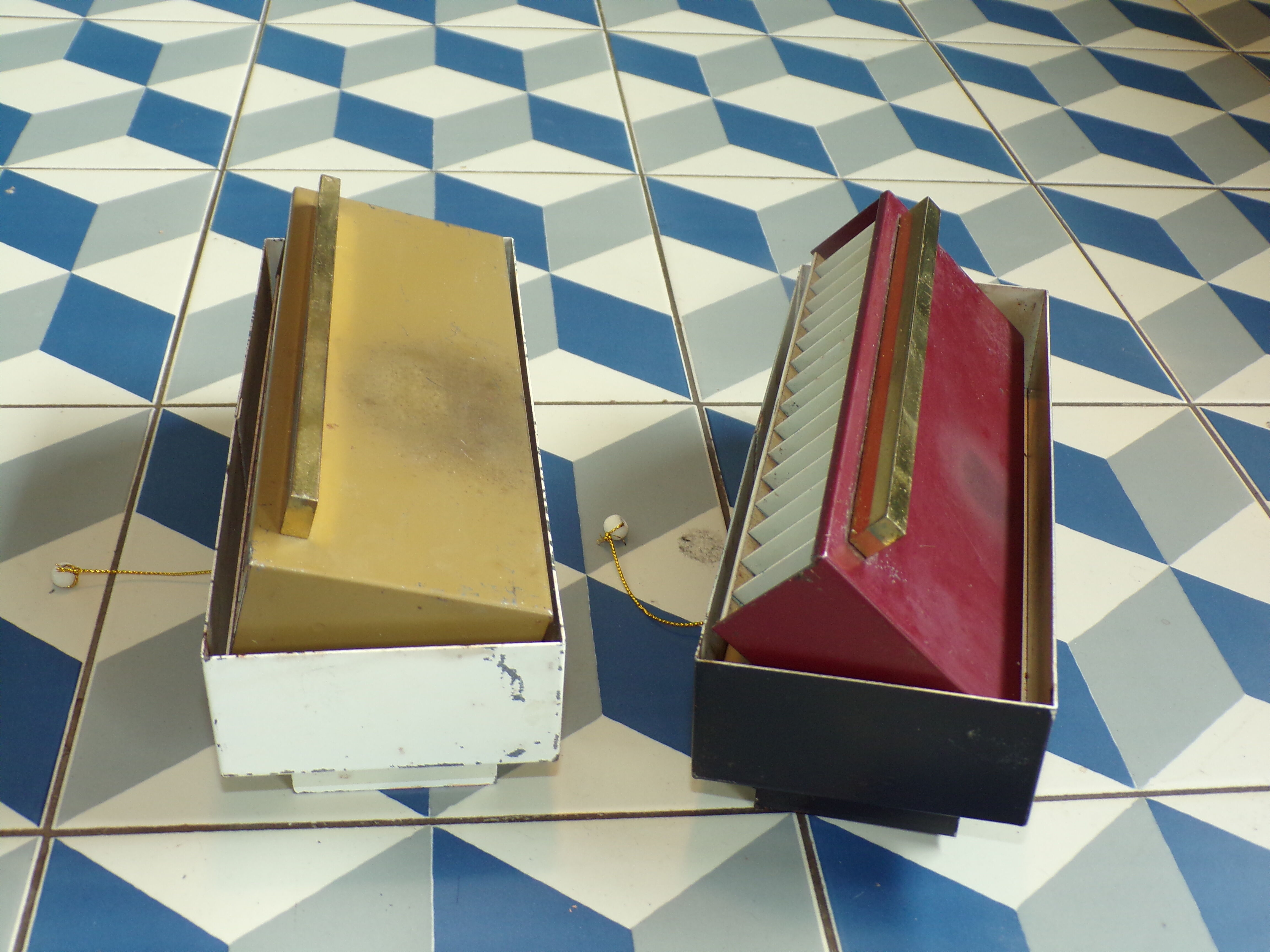 Pair of wall lamps with shutters Neuhaus Leuchten