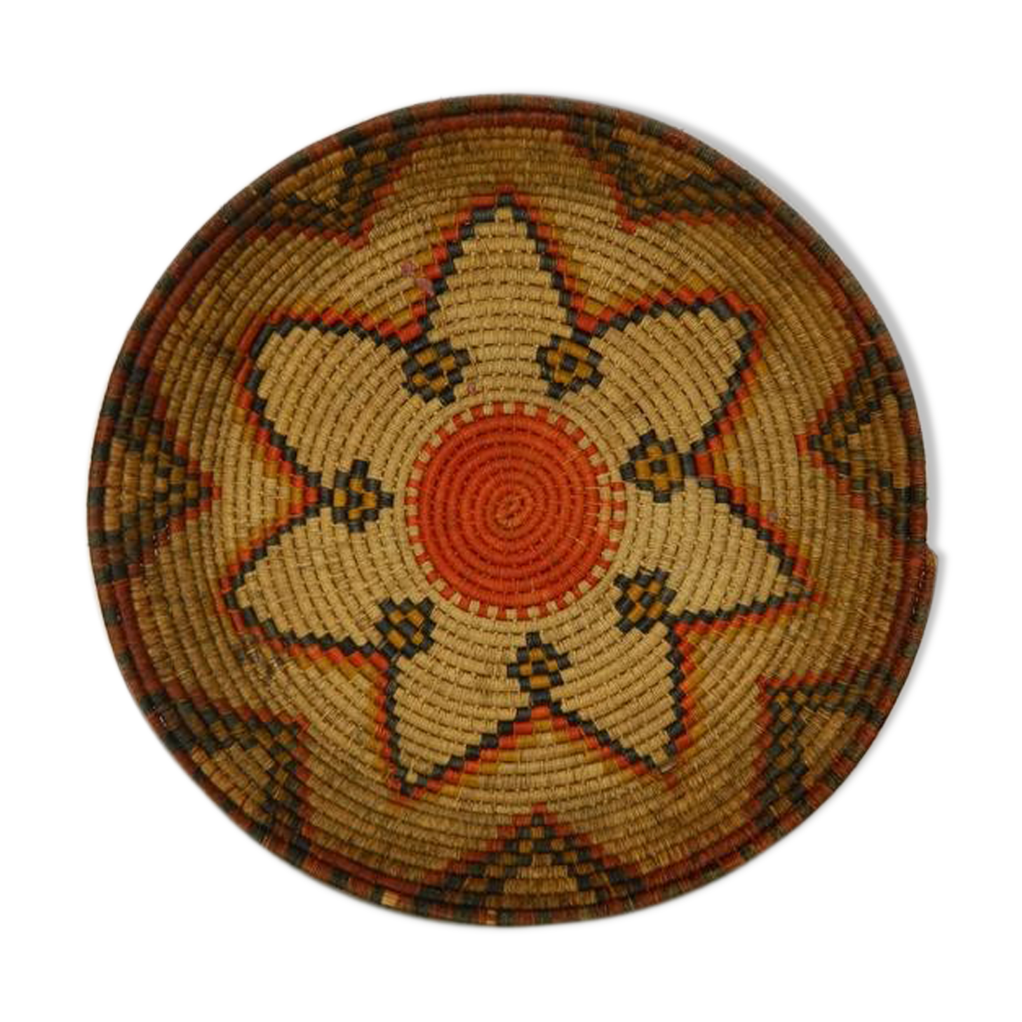 Round straw spiral basket, wall decoration or table basket