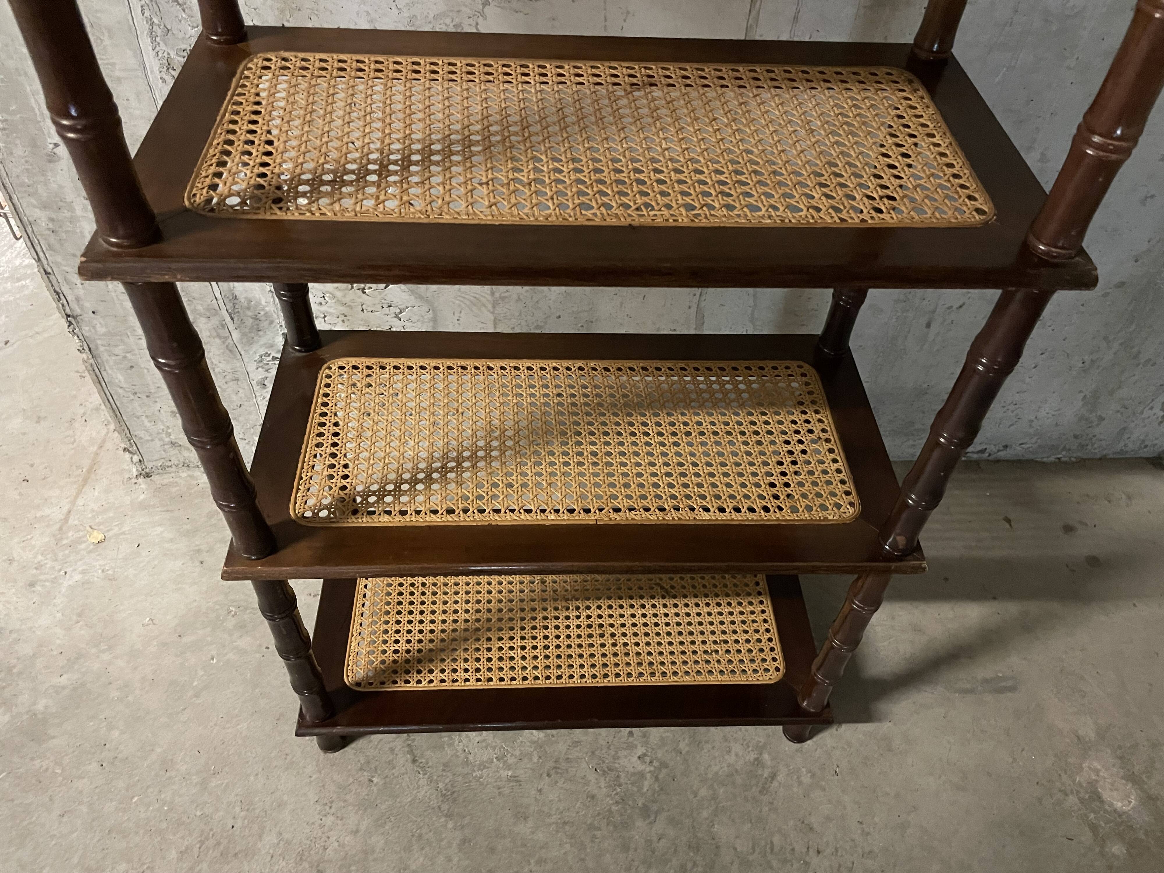 Etagère cannée