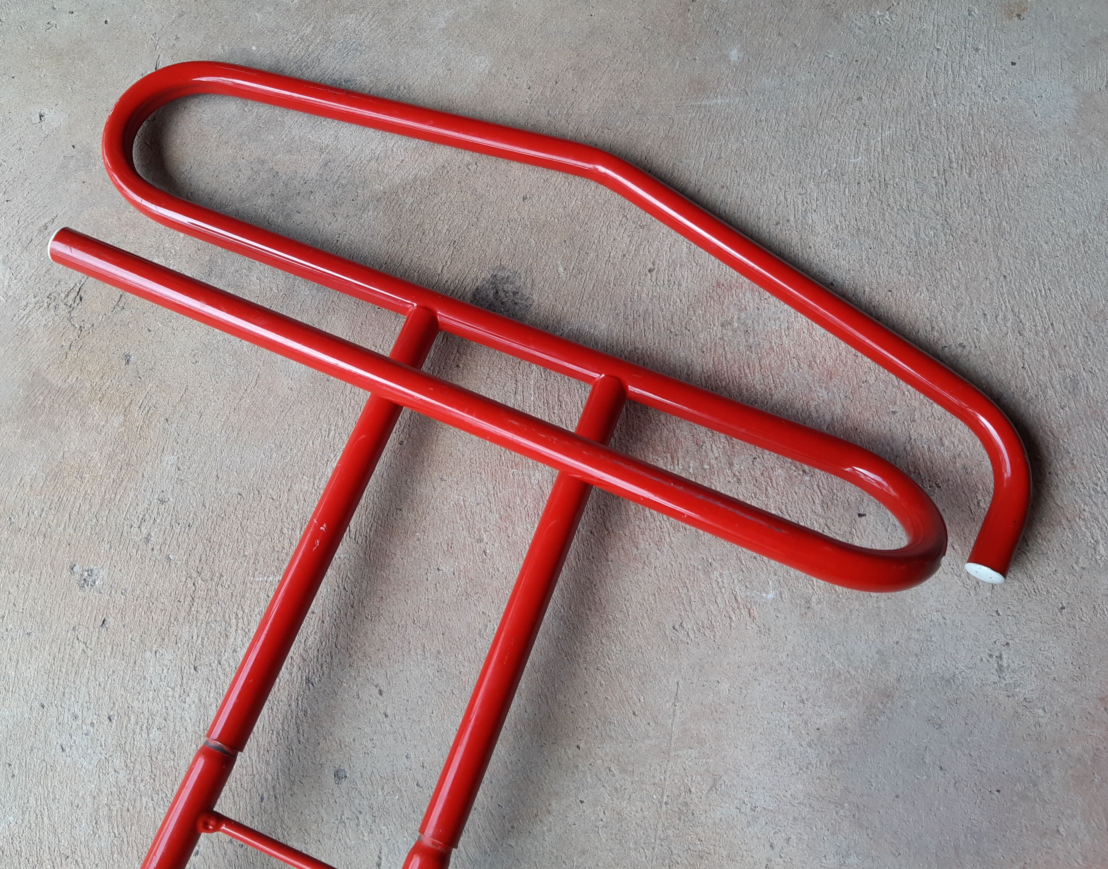 Valet, metal tubing, 80s