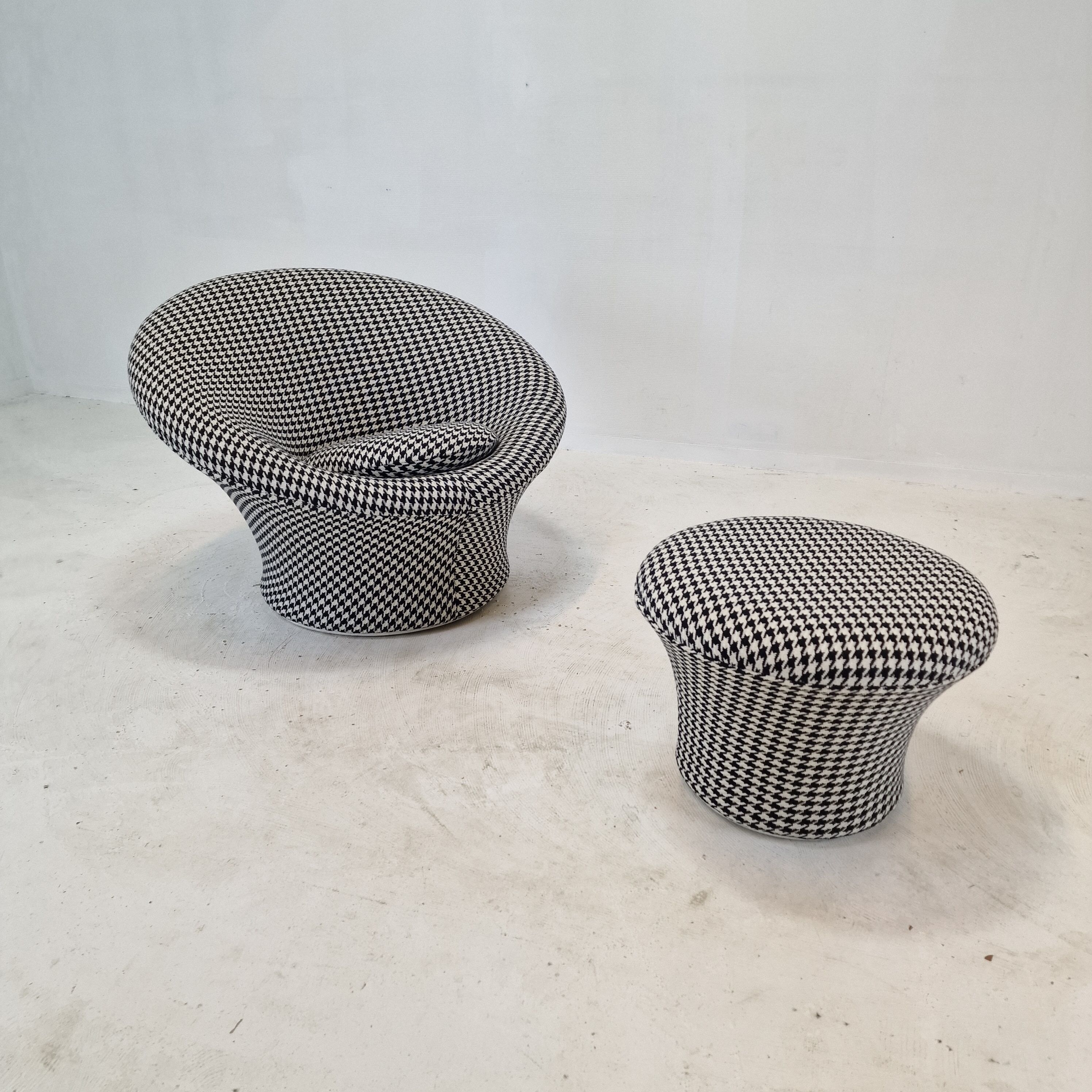 Mushroom Armchair and Ottoman by Pierre Paulin for Artifort, 1960s