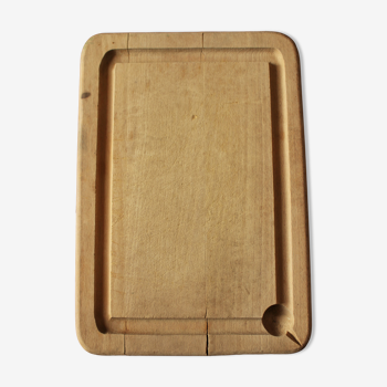 Wooden cutting board