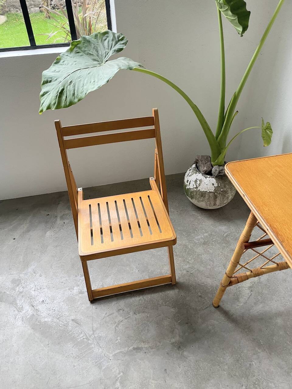 Bureau rotin Louis Sognot et sa chaise