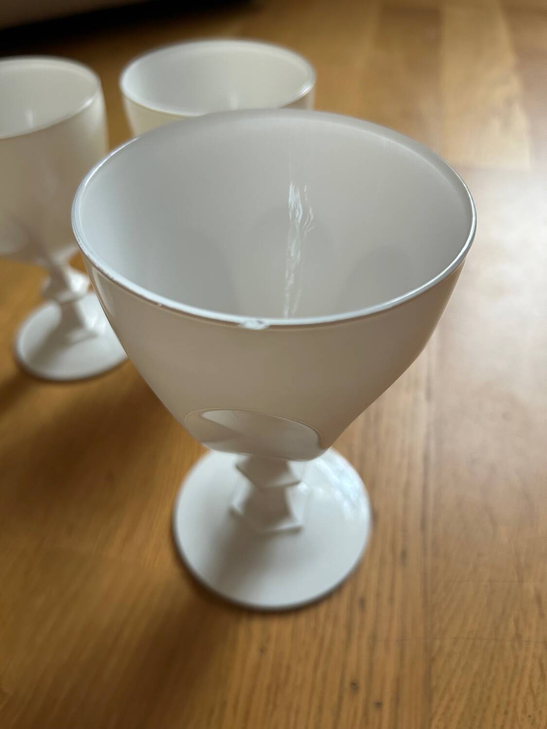 8 verres Cristal d’Arques blanc opaque
