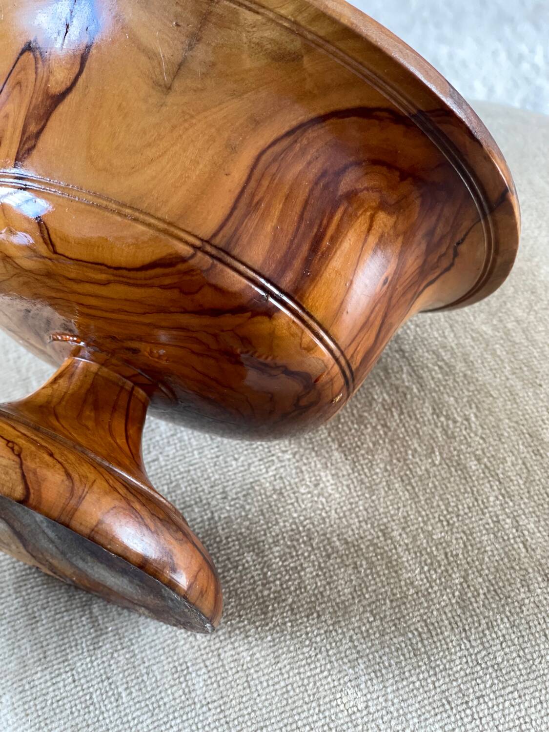 Empty pocket in olive wood