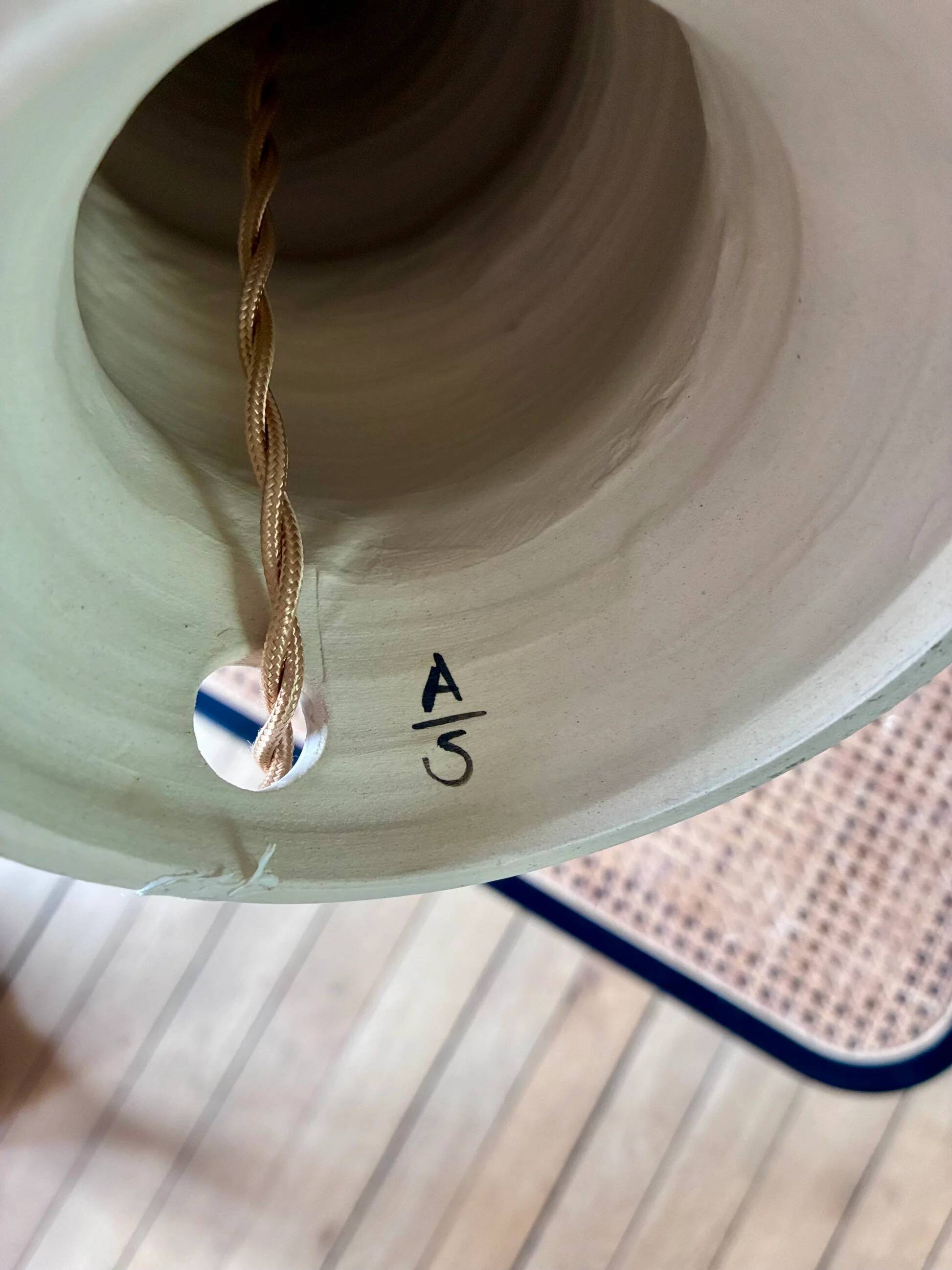 "Initial" SPOT x ATOME lamp pair in ceramic - 2026 (Royal blue)