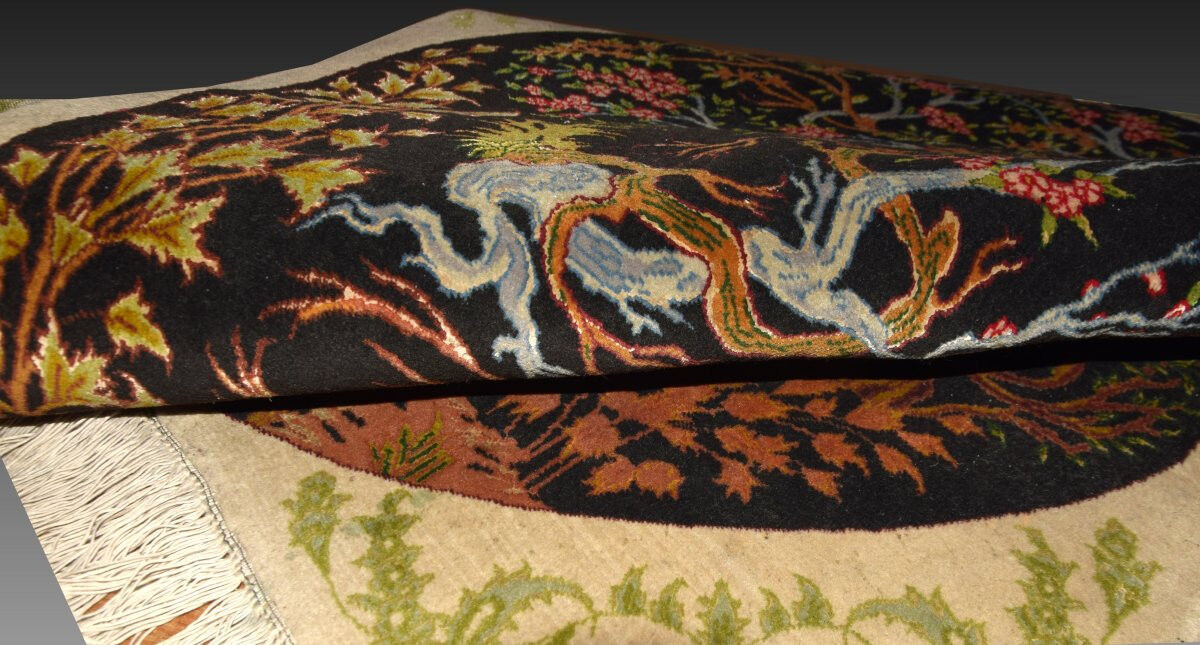 Oriental carpet TABRIZ Iran Wool and Silk: 95 x 75 cm - "Galerie Sardje"
