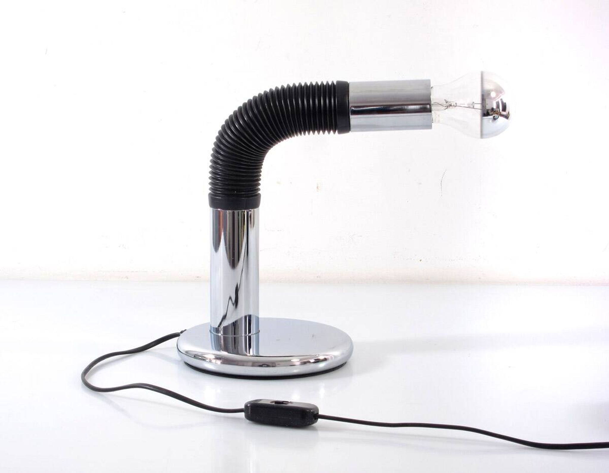 Lampe de table vintage design des années 70 targetti sankey