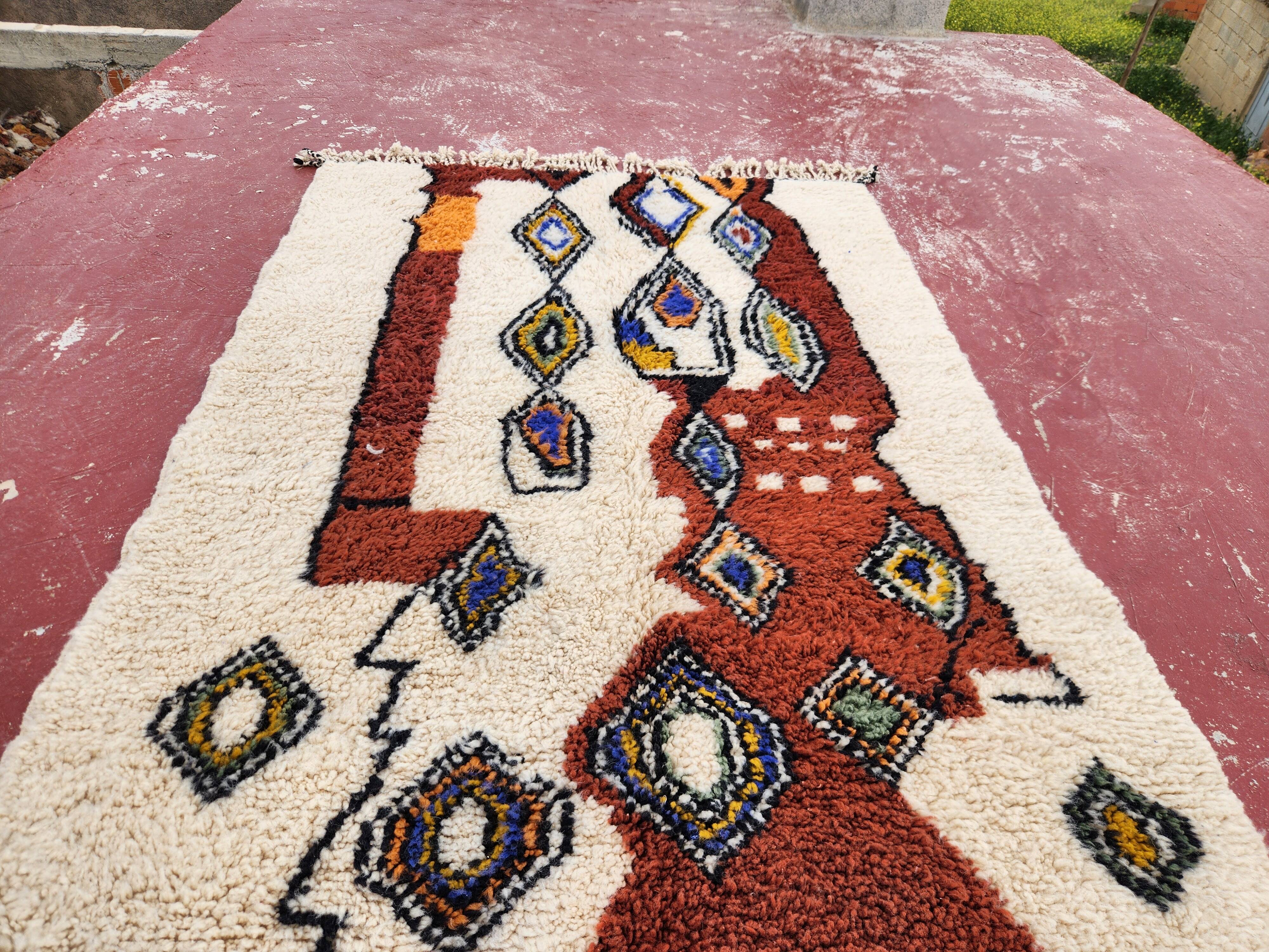 Beni Ouarain rug 244x150 cm – Thick wool – Multicoloured Berber patterns