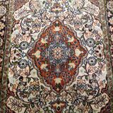 Tapis persan fait main en laine et soie