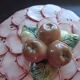 Pie dish / Tatin with a trompe-l'œil lid in slipware – Apple decoration