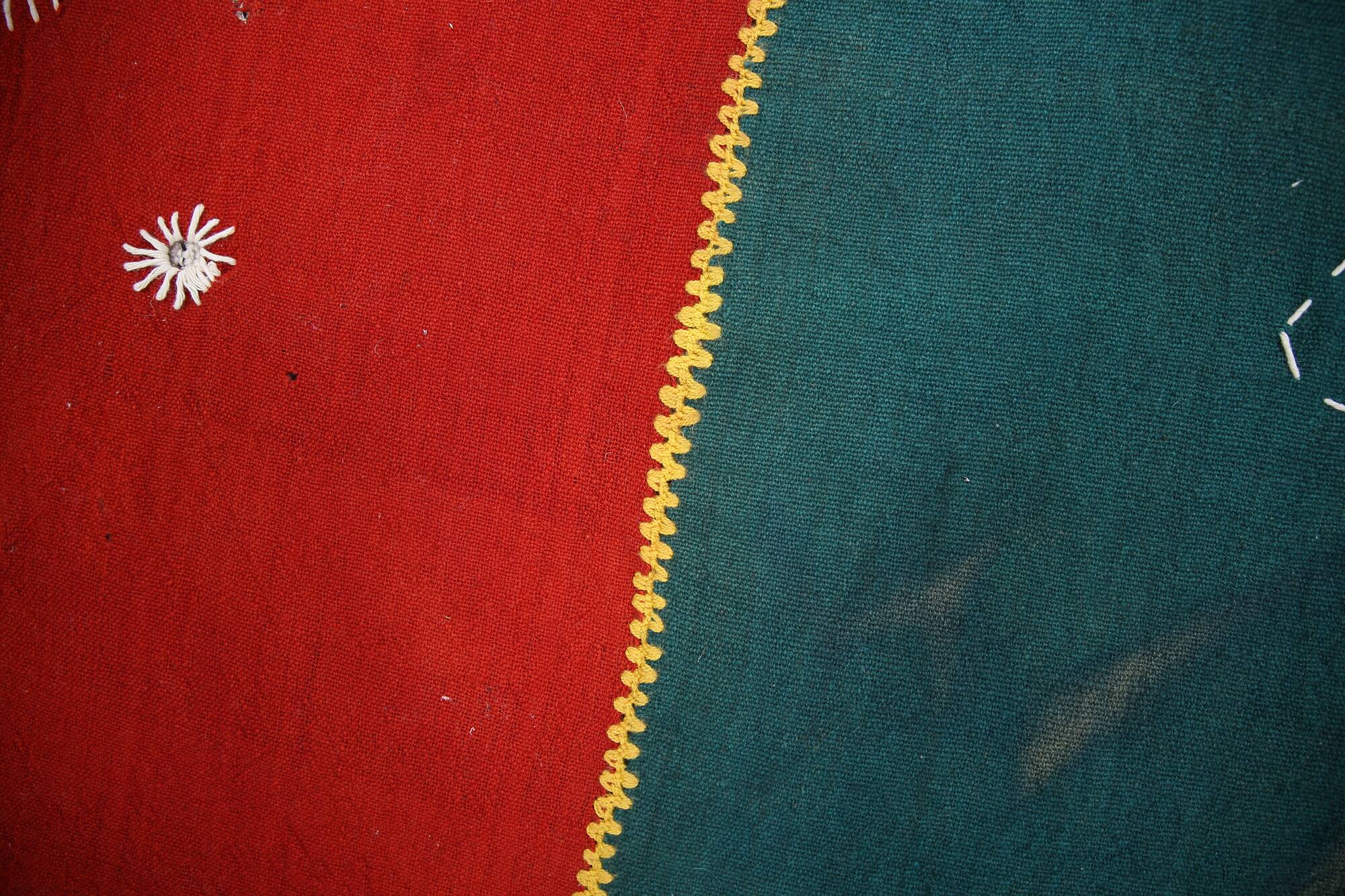 Emerald Green Handwoven Vintage Wall Hanging, Woven Wall Art, 105x123 Cm