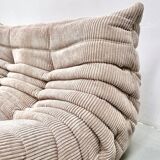 Two-seater canapé in beige corduroy attributed to Michel Ducaroy for Ligne Roset, 1970s.