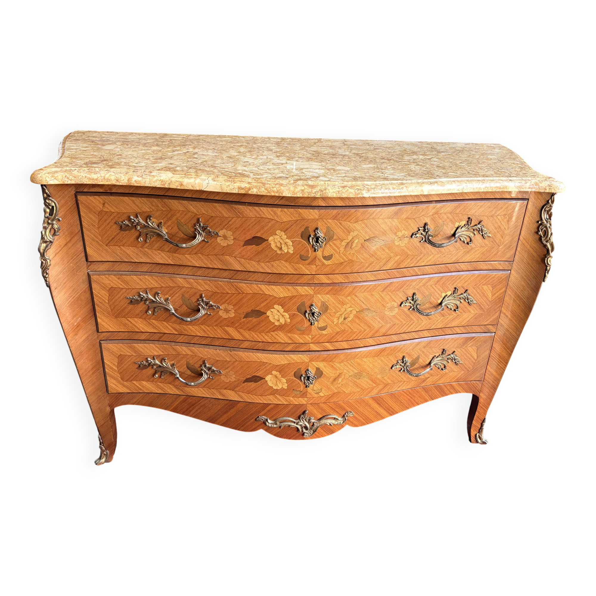 Commode galbée en marqueterie de style Louis XV, signée Marquant