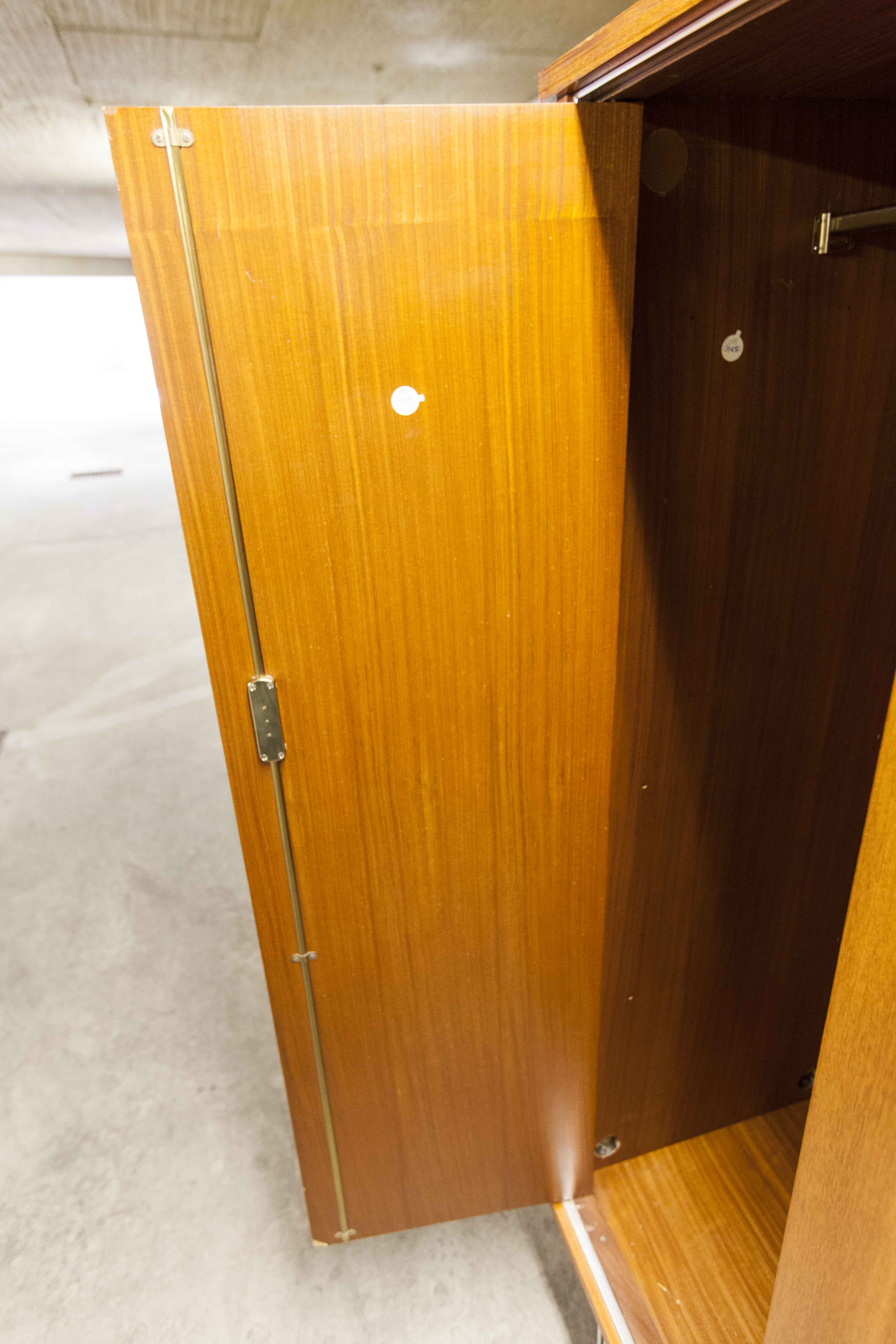 Wardrobe 1970 teak 4 doors half wardrobe half shelf 182 cm
