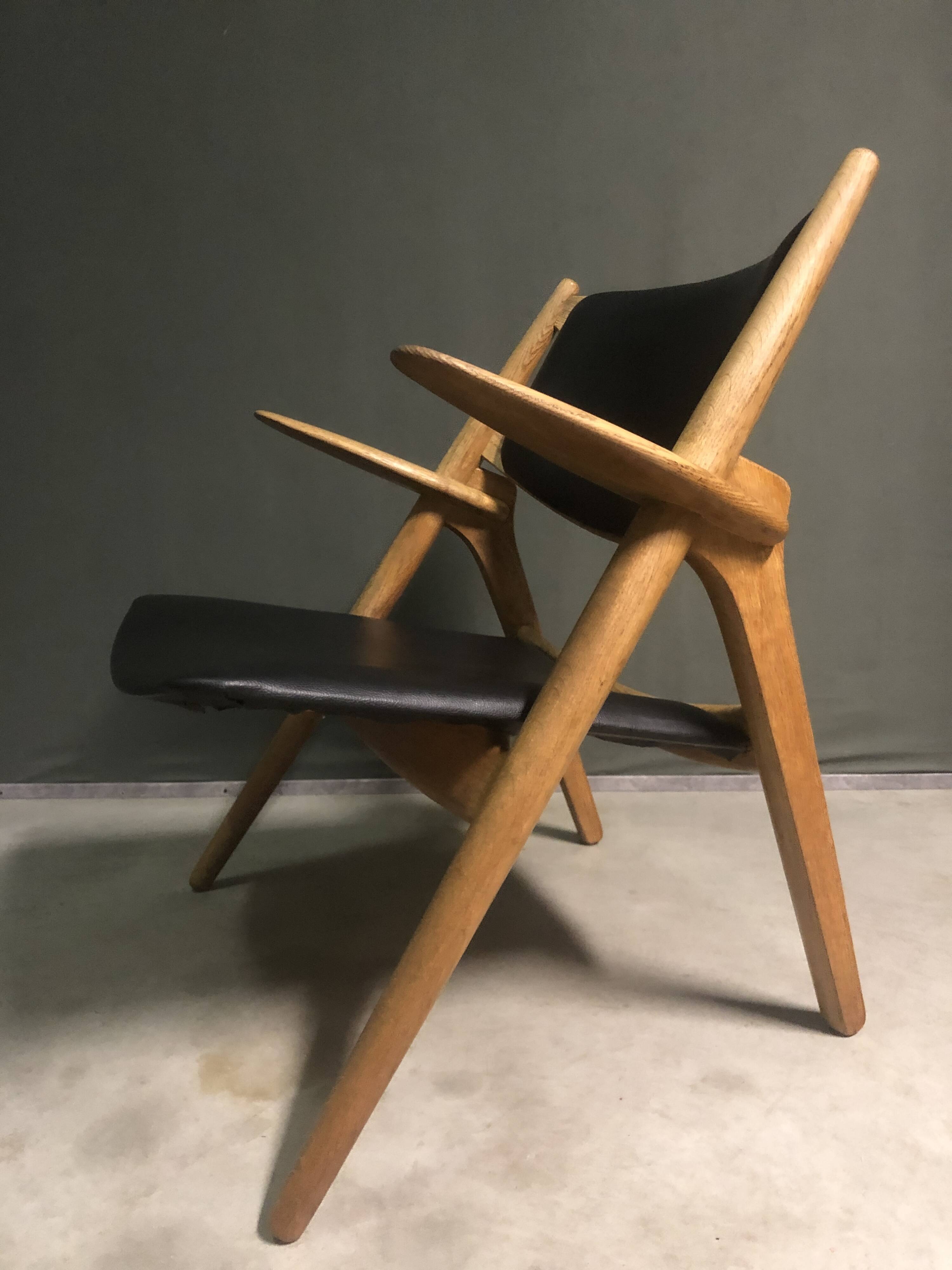 CH28 Sawbuck Lounge Chair by Hans Wegner for Carl Hansen & Søn, 1950s