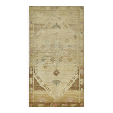 Turkish Vintage Anatolian Rug 120 cm x 217 cm