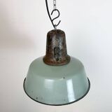 Lampe d'usine industrielle en émail à pétrole avec dessus en fonte, années 1960