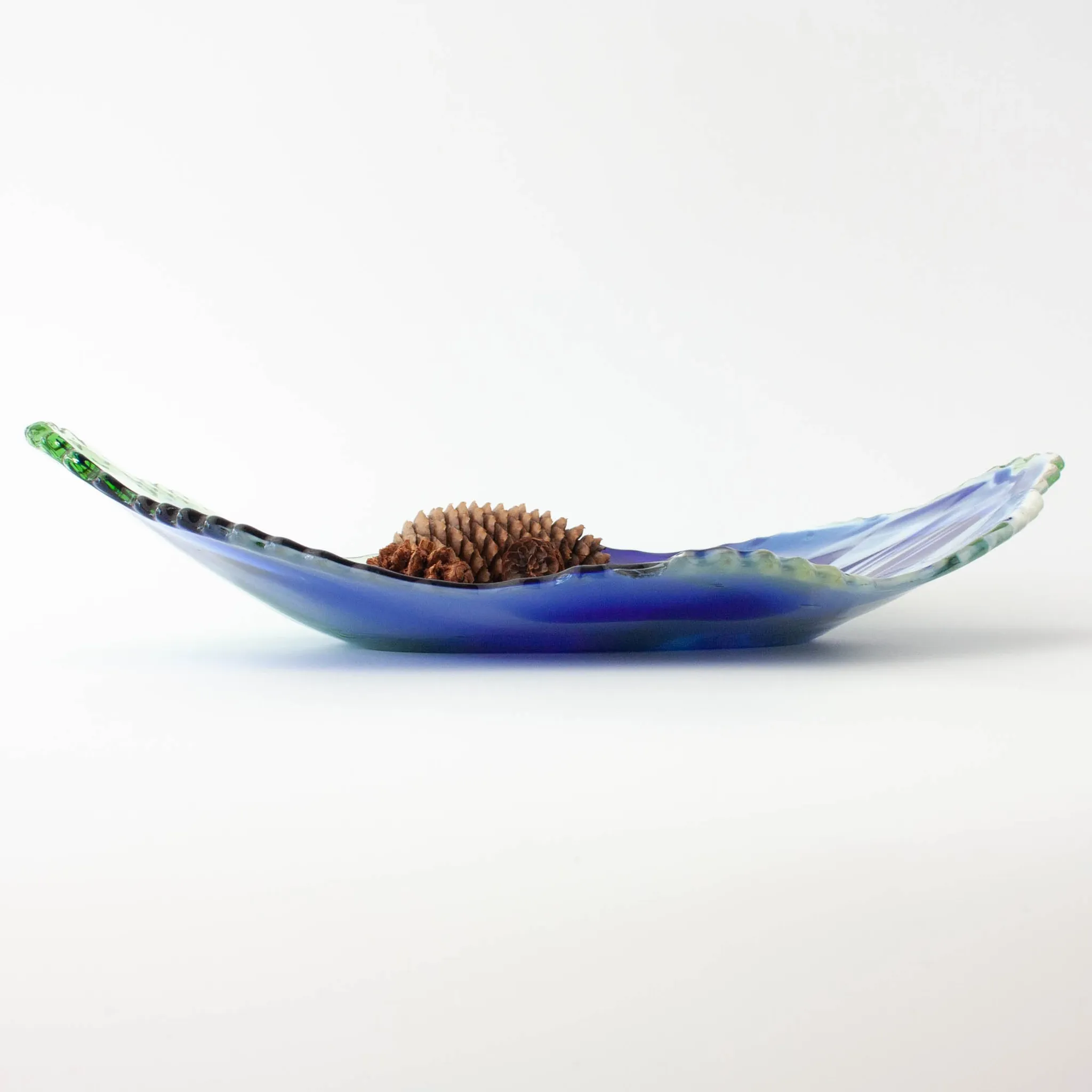 Vintage Leaf Design Glass Tray from Marinha Grande, 1960s