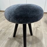 Shaved gray sheepskin pouf