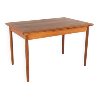 Rectangular extendable dining table 'Horsbyg' - teak danish design