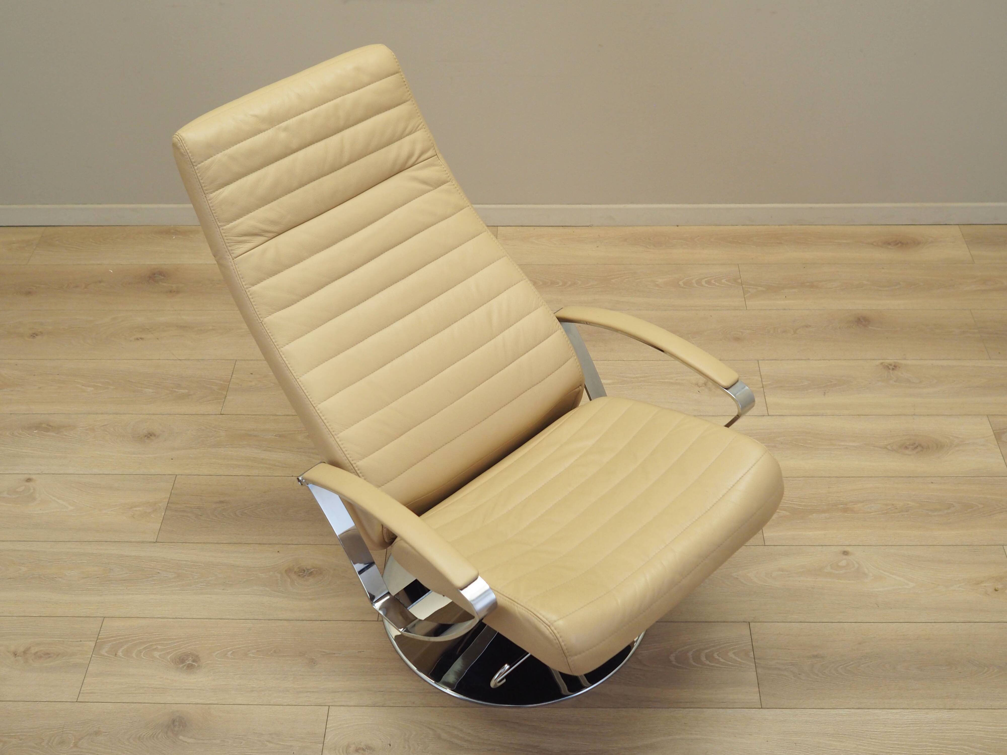 Fauteuil lounge, design danois, années 1970, production : BoConcept