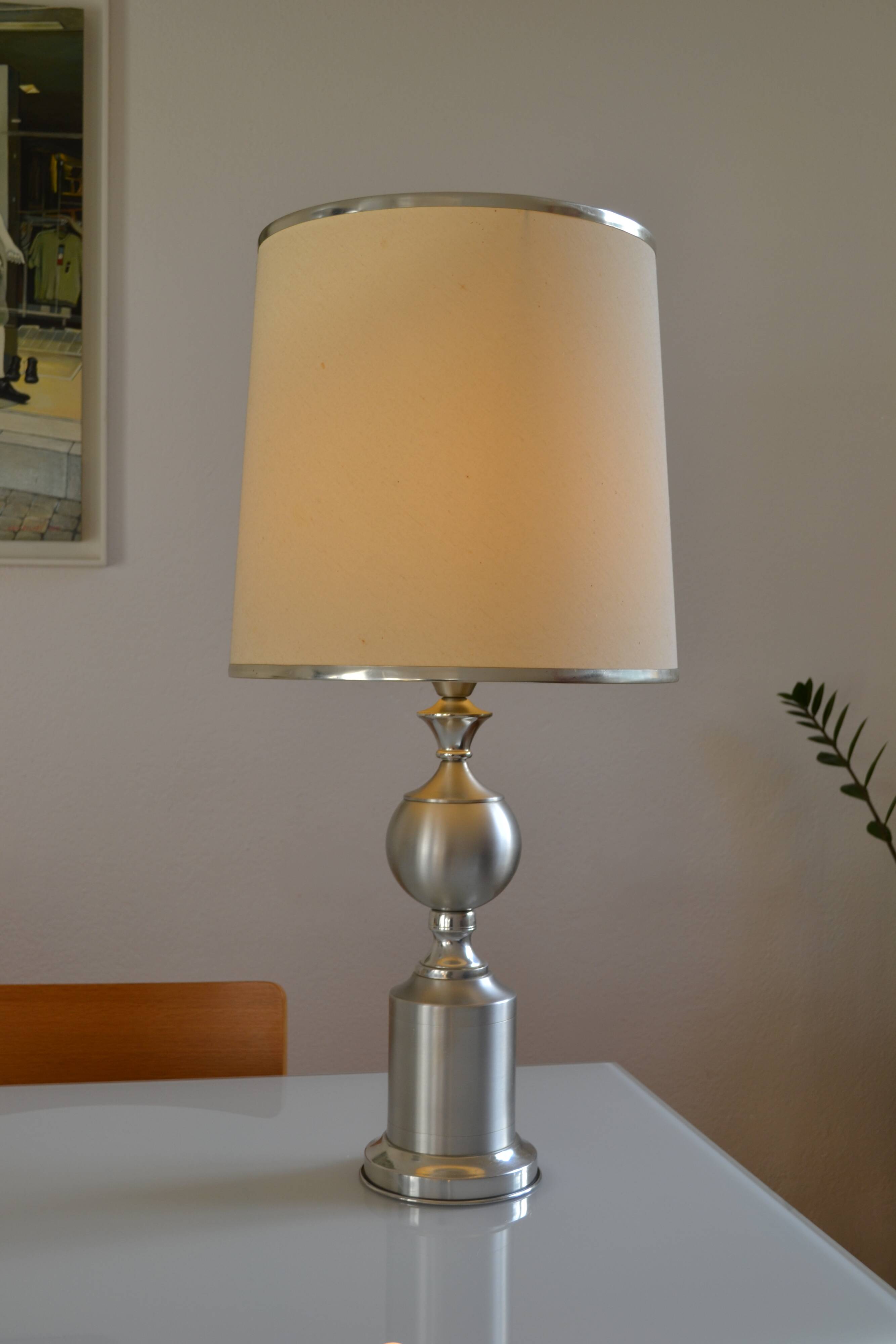 See delmas lamp 70's with fabric and metal lampshade