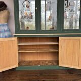 Pharmacy display case