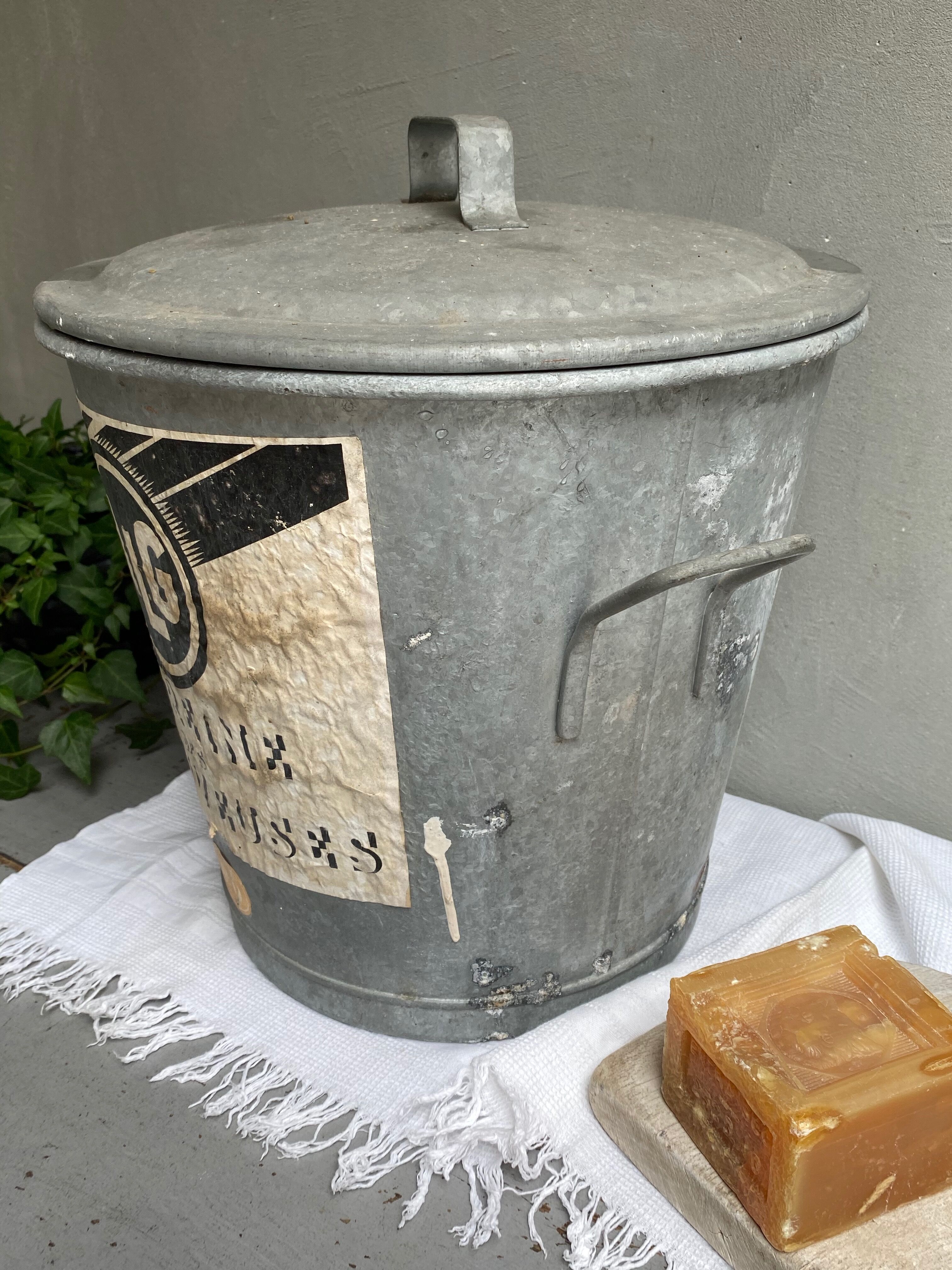 Zinc washing machine