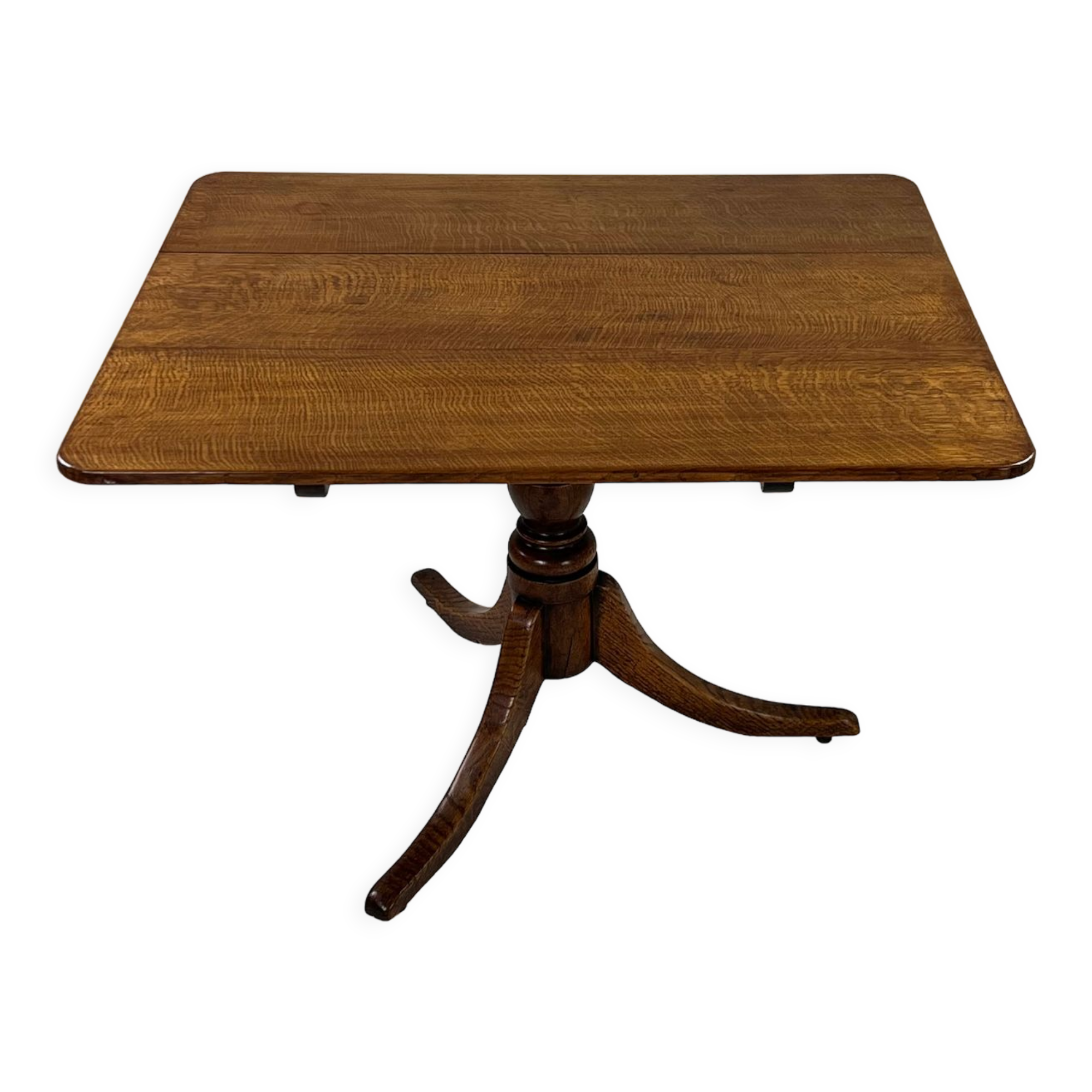 Antique English tilt top table