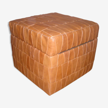 Pouf chest De Sede, leather patchwork of the 70s