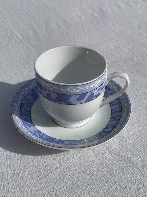 Porcelain cups