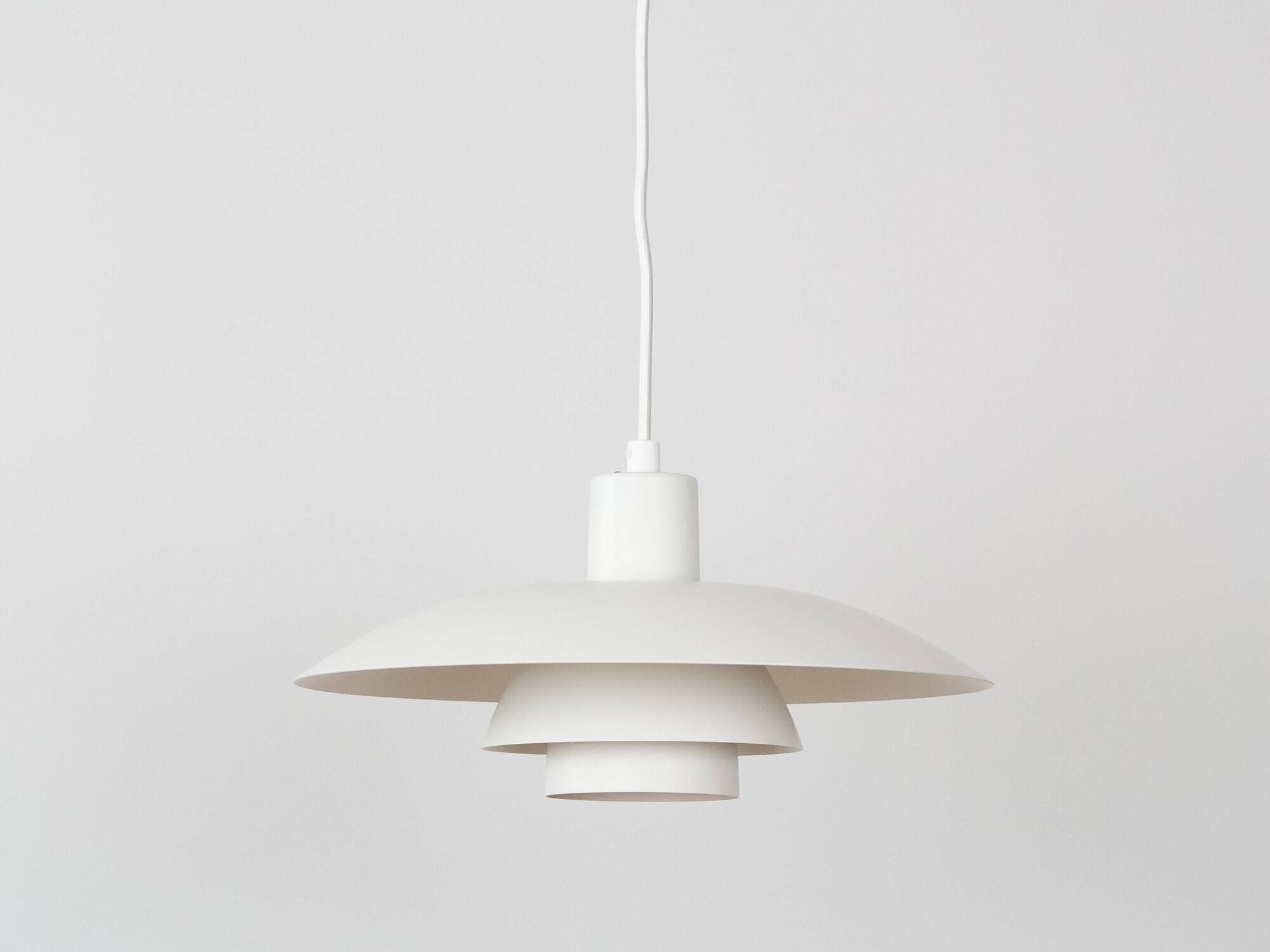 Suspension danoise PH 4/3 par Poul Henningsen, Louis Poulsen, 1966