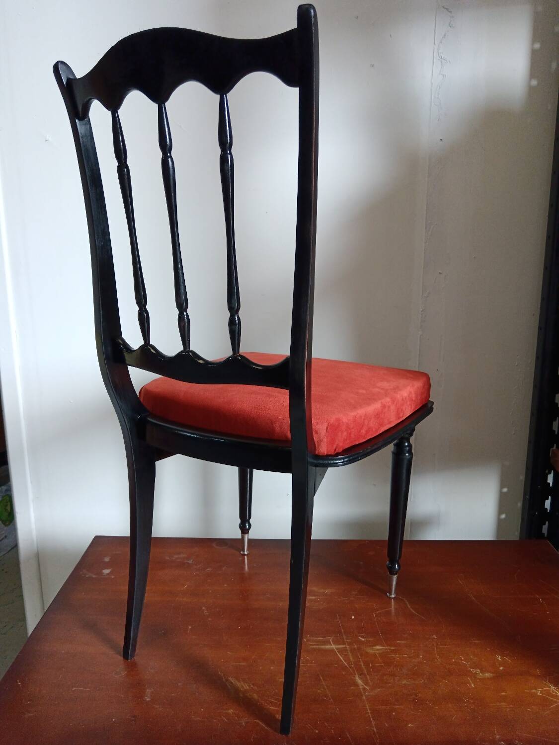 Lot of two refurbished western chairs