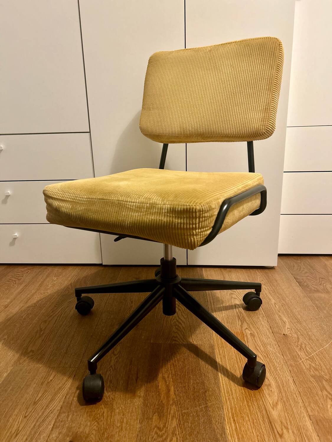 2 Made office chairs