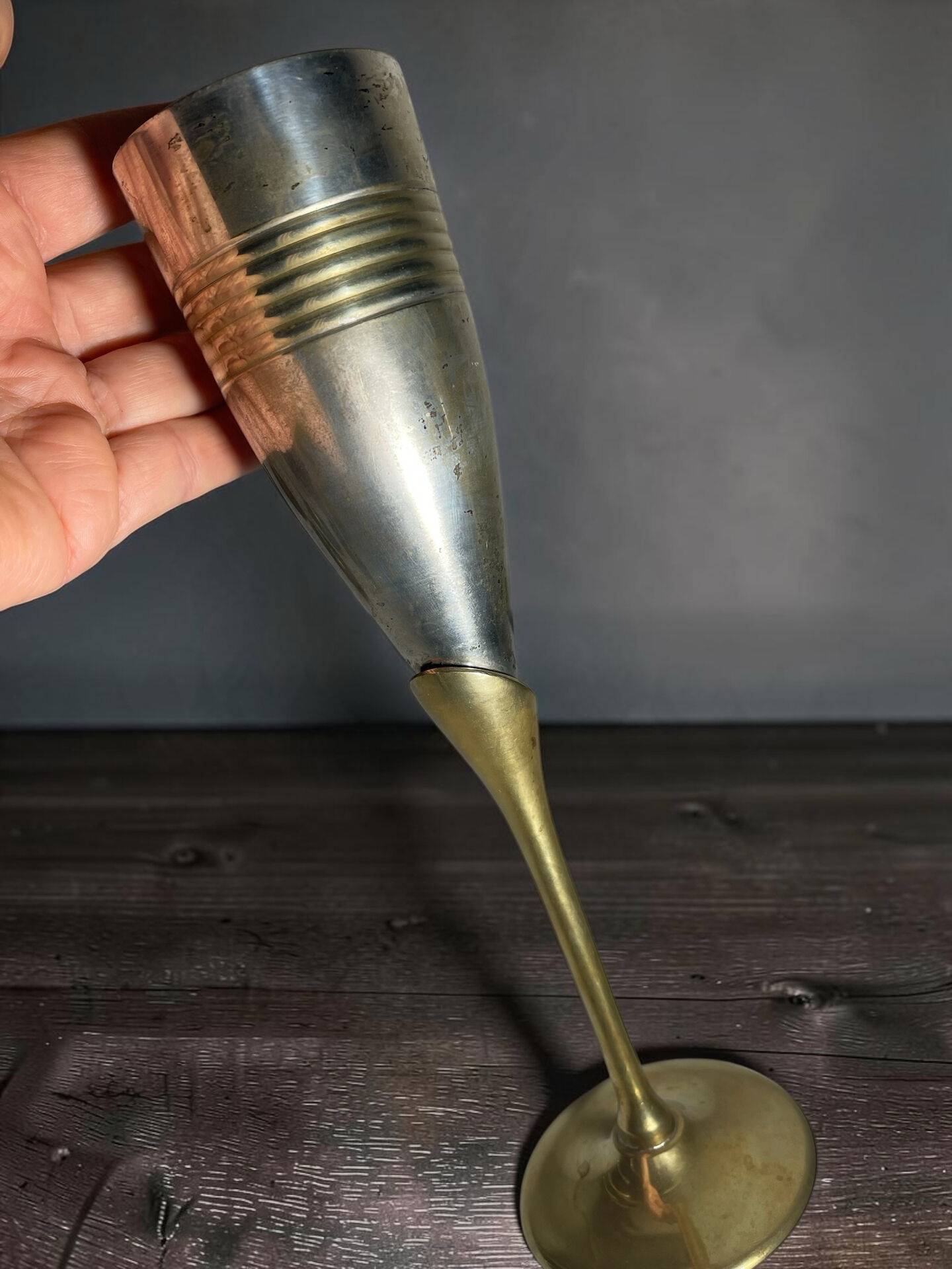 Set of 6 champagne flutes in brass and silver-plated metal – height 24 cm