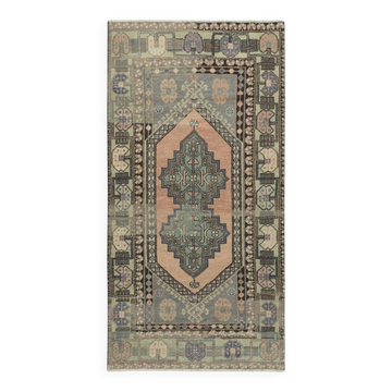 Vintage Handmade Turkish Oriental Rug for Country Homes, Rustic & Tribal Interiors. 100% Wool