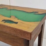 Vintage 1970 side table in green epoxy resin & solid oak 70s raw