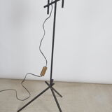 Lampadaire tripode moderniste